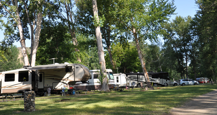 Riverbend RV Resort Rates